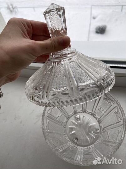 Хрустальная конфетница