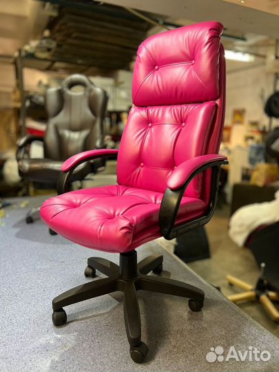 Компьютерное кресло