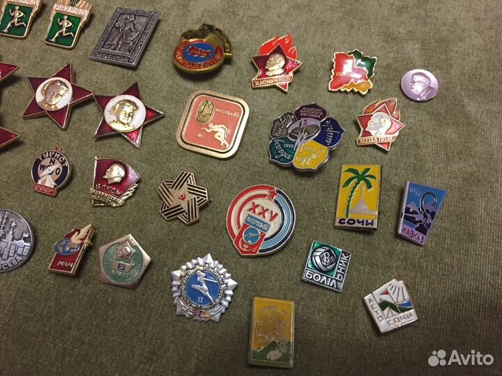 Значки советских времён