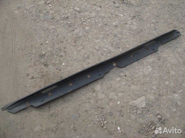 Прадо Накладка подножки Правая Prado 150 09-нв