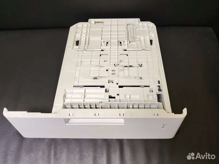 Лоток RM2-5690 HP M506