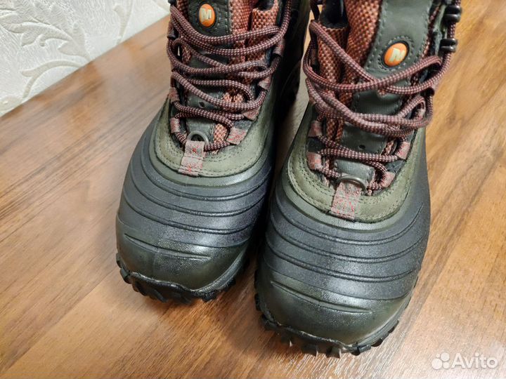Треккинговые ботинки Merrell