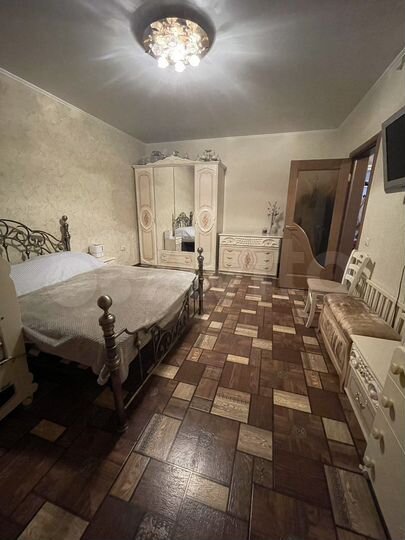 2-к. квартира, 73,4 м², 9/9 эт.