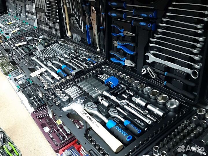 Набор инструментов forsage 122 предмета