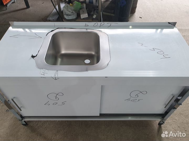 Стол тумба с мойкой от производителя