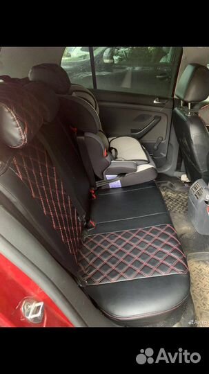 Чехлы на автомобильные сидения