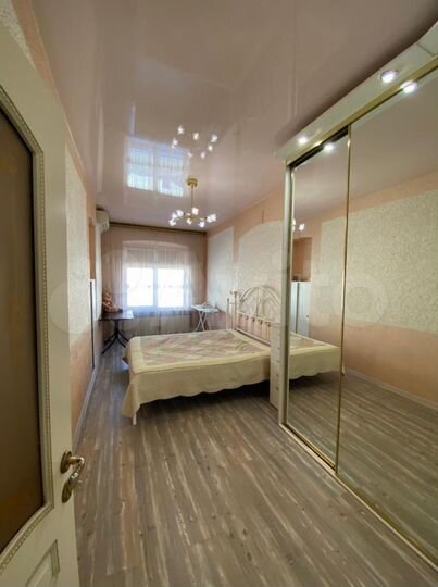 3-к. квартира, 95 м², 2/2 эт.