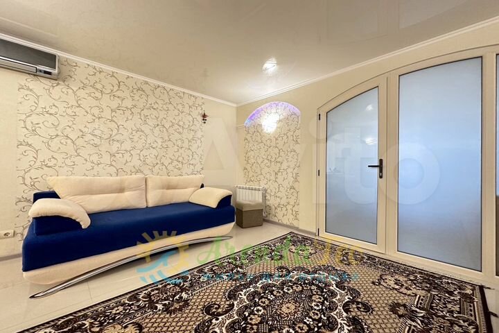 2-к. квартира, 42 м², 1/5 эт.