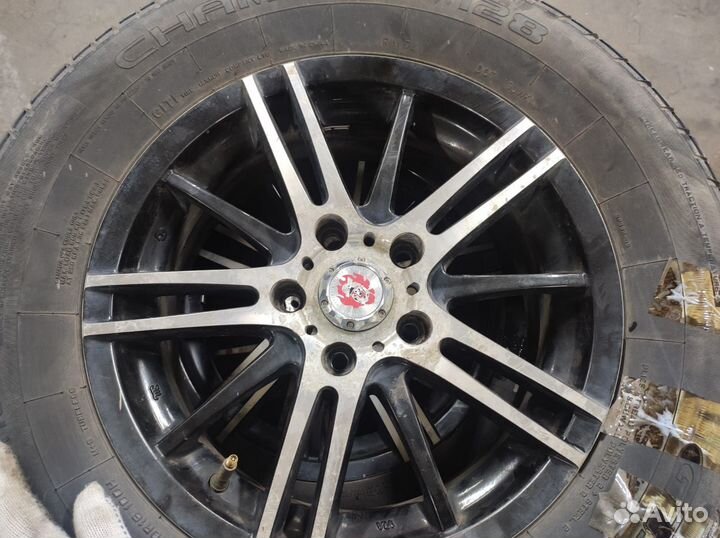 Литые диски с резиной GT Radial Champiro 128 235/6