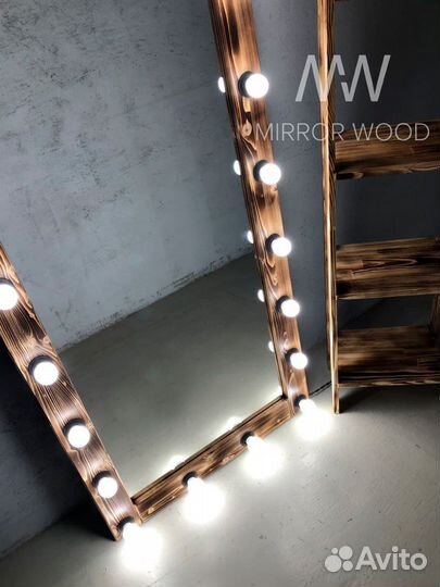 Гримерное зеркало в полный рост с лампочками