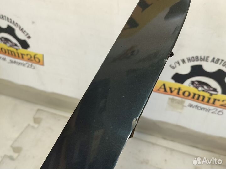 Молдинг двери передний левый Skoda Superb 3