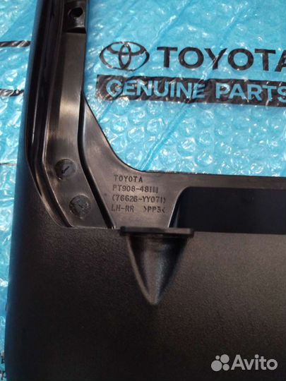 Брызговик Highlander задний левый NEW 2010-2013