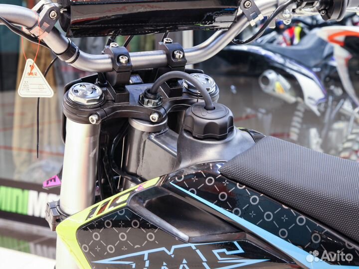 Питбайк JMC 110 E 14/12 (Полуавтоматическая кпп)