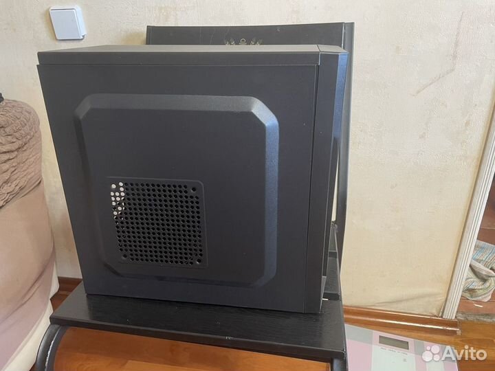 Корпус mATX LinkWorld VC-13M35, Mic-Tower, без бп