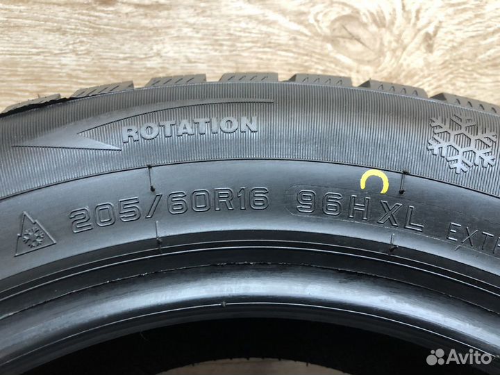 Sunfull SF-W11 205/60 R16 96H