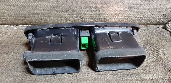 Дефлектор печки Mitsubishi Galant 8 Legnum