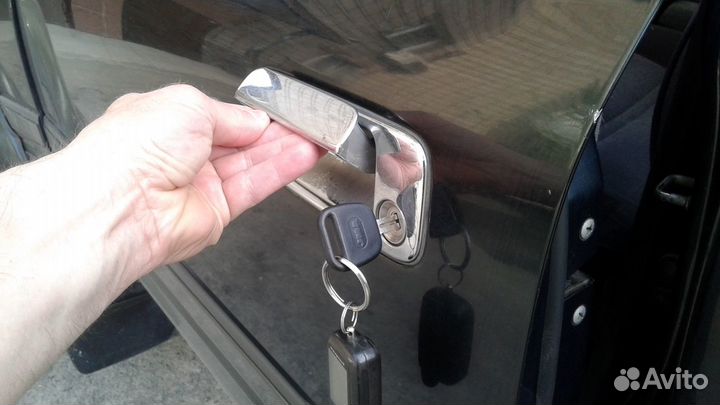 Вскрытие замков автомобилей. Открыть машину