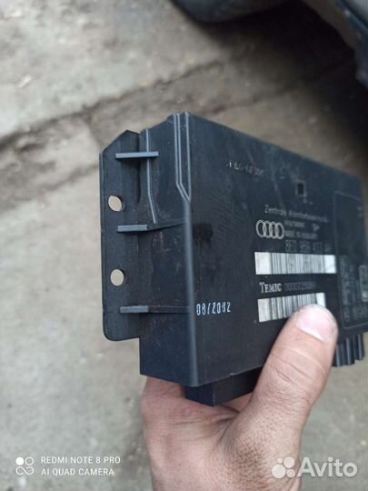 Ауди А4 (В6) Блок комфорта 8E0 959 433AH