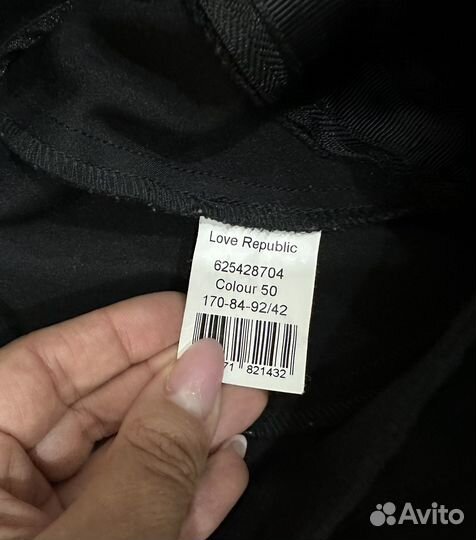 Продам шорты 42 размер