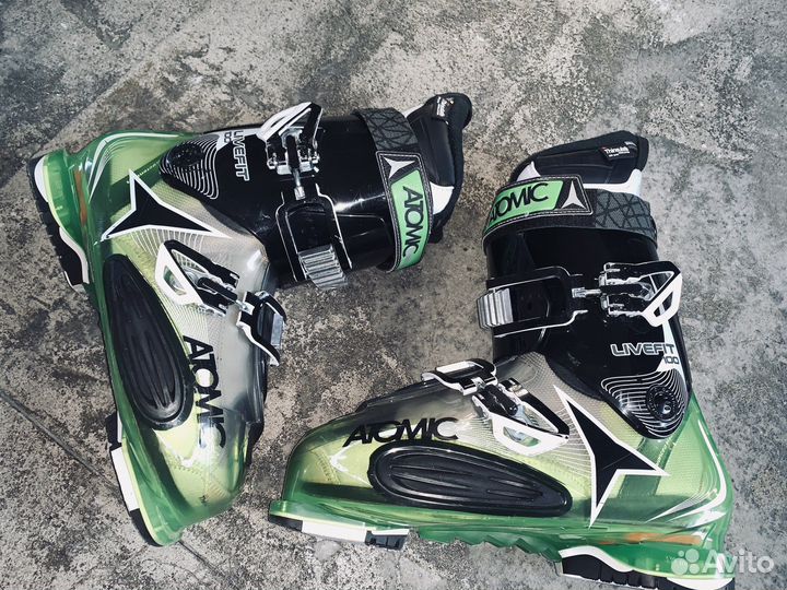 Горнолыжные ботинки 45 29см 100 atomic