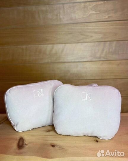 Подушка BMW 7