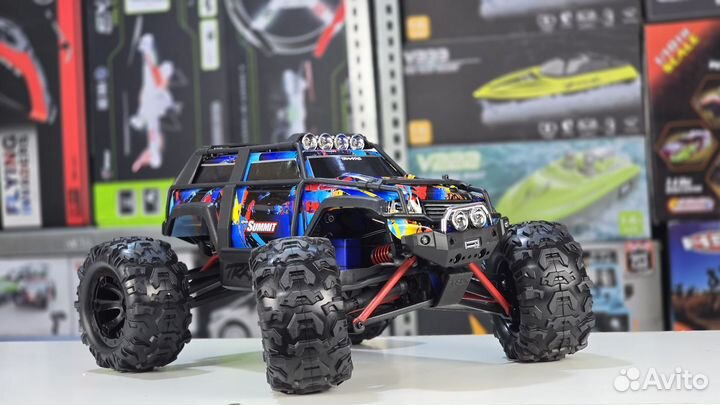 Радиоуправляемый монстр Traxxas Summit + LED 1:16