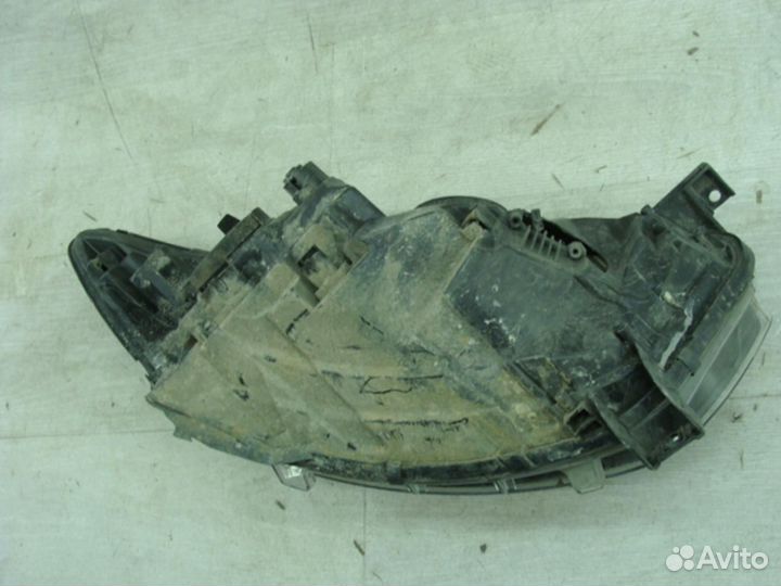 Фара левая Renault Kaptur