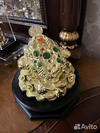 Высота с подставкой 18см, диаметр20 см