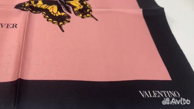 Платок из шелка Valentino оригинал