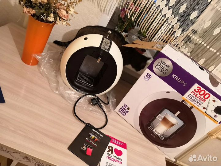 Капсульная кофемашина dolce gusto krups