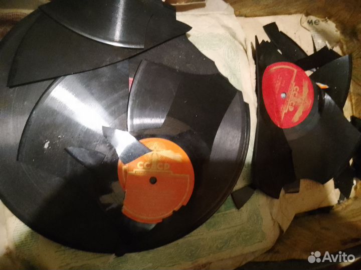 Пластины для проигрывателя (сломанные)