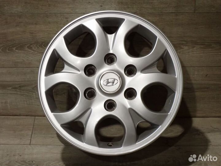 Комплект оригинальных дисков Hyundai starex R16