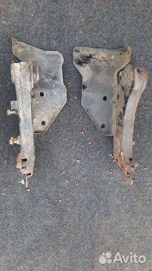 Кронштейн заднего подрамника Инфинити