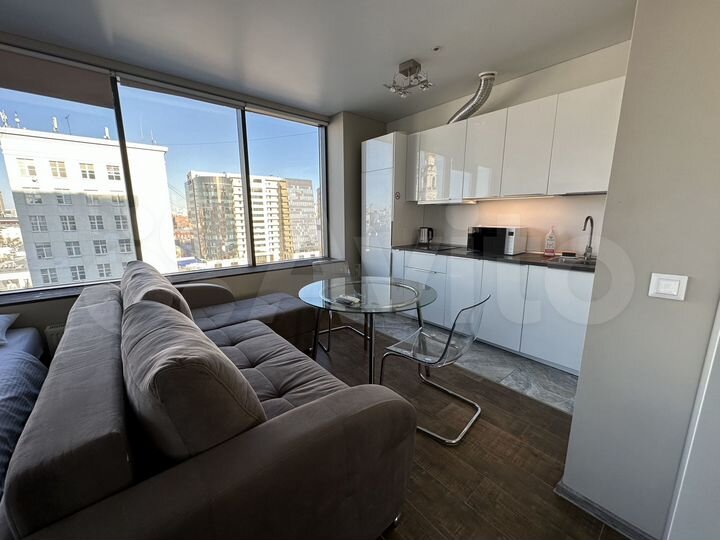 1-к. квартира, 40 м², 8/15 эт.