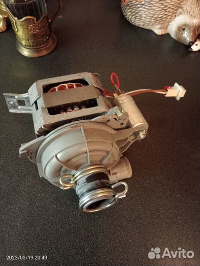 Насос для посудомоечной машины веко