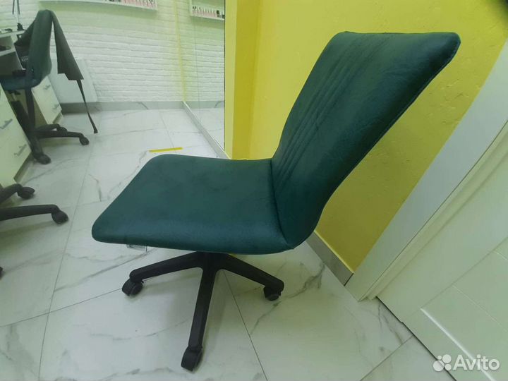 Стулья, 6 шт. на колёсиках