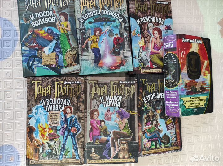 Много книг для малышей,для подростков, школьников