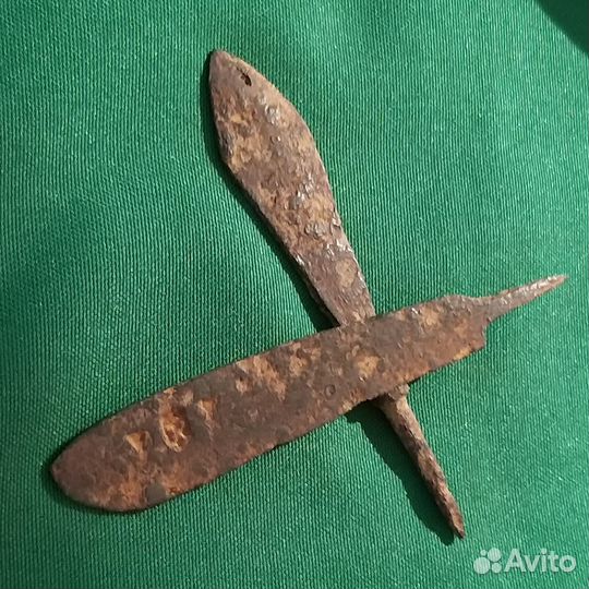 Редкий нож с жирным клеймом, Византия