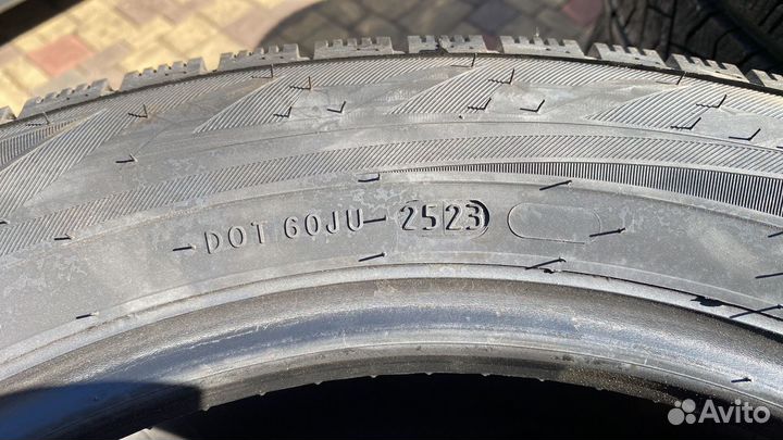 Nordman RS2 SUV 215/60 R17 100R