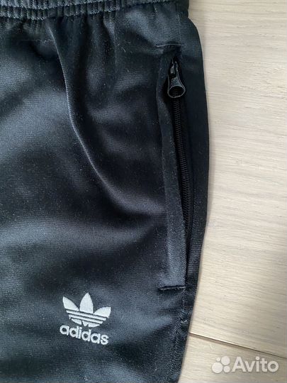 Спортивный костюм adidas для мальчика 128