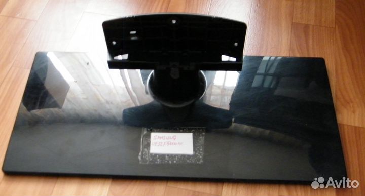 Для телевизора подставка