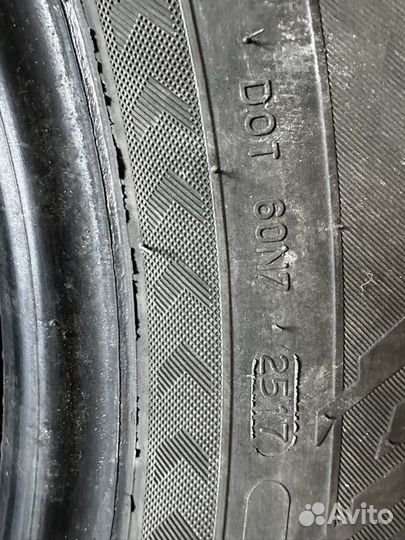 Nokian Tyres Hakkapeliitta 8 285/65 R18 116