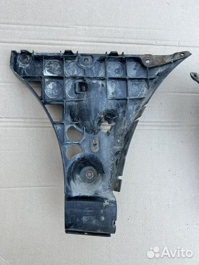 Крепление заднего бампера Bmw e60