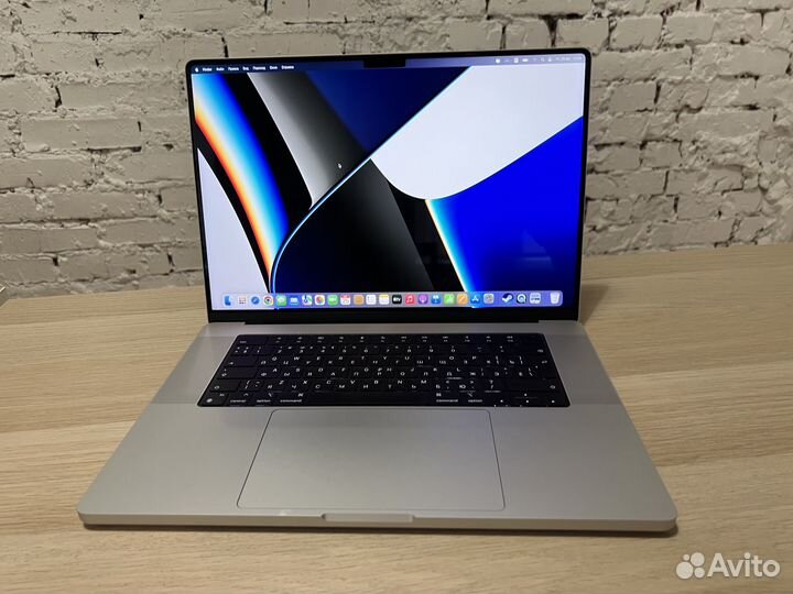 Новый MacBook Pro 16
