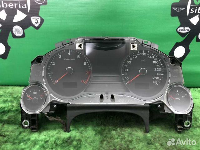 Щиток приборов 4E0920901E audi-A8-D3