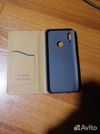 Чехол на Honor 10i