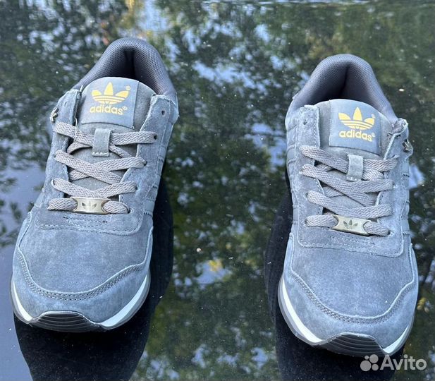 Кроссовки Adidas