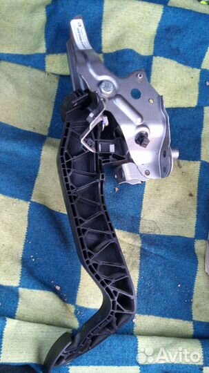 Педаль сцепления Suzuki sx-4 49800-61m60-000