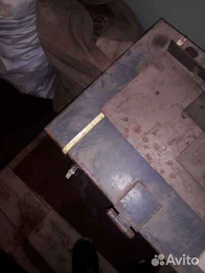 Ящик сейф металлический