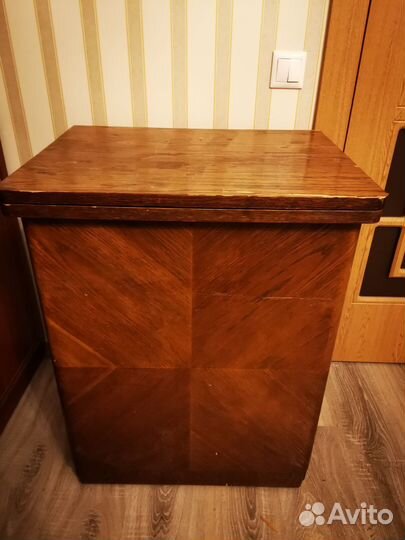 Механическая швейная машина Лада LADA 238